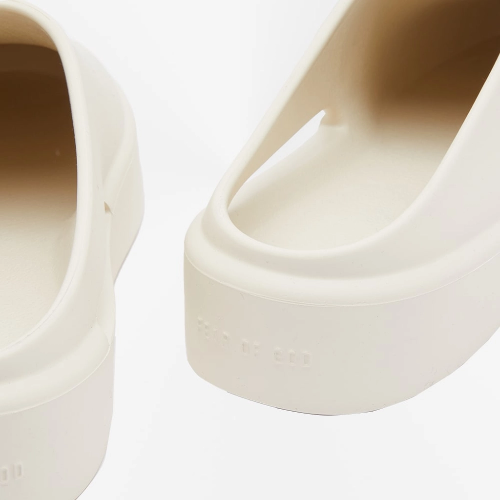 Fear of God Men's The California Greige